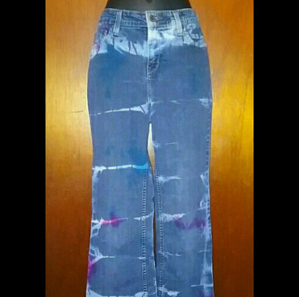 Levi jeans